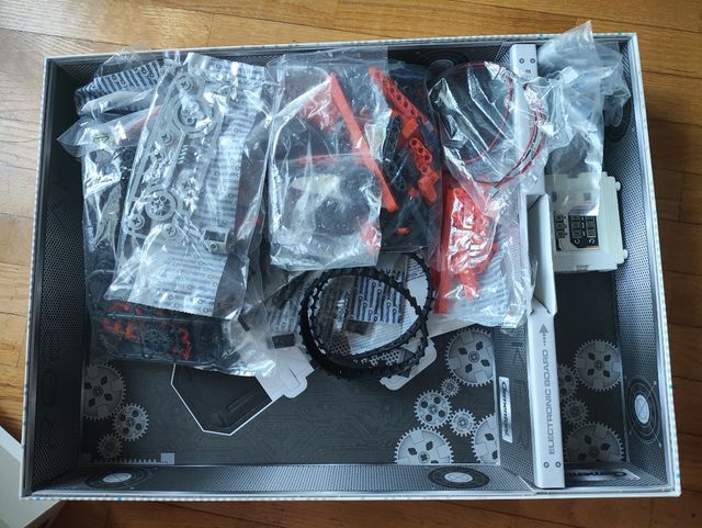 RoboMaker Pro: Kit Robótica Educativa