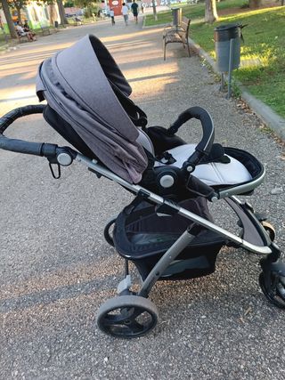 Carro bebé ligero gris