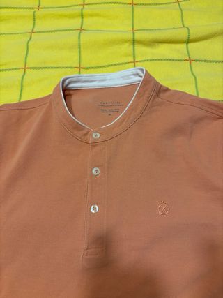 Polo Cortefiel hombre naranja
En perfecto estado