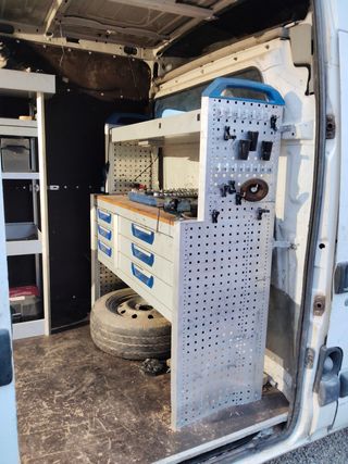 Alquilo remolque con 4x4 y furgoneta taller móvil 