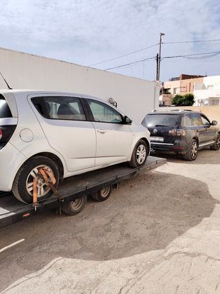 Alquilo remolque con 4x4 y furgoneta taller móvil 