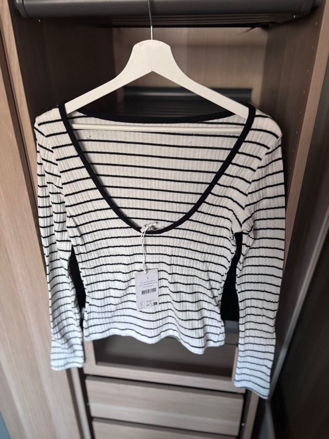 Camisetas rayas blancas y negras