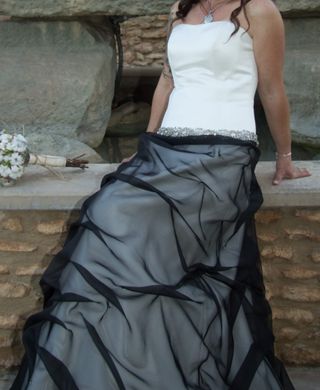 Vestido novia blanco-negro