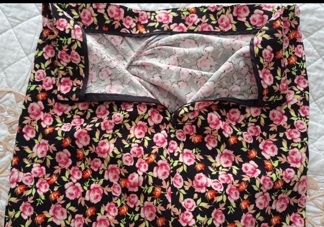 Minifalda Flores Rosa-Negra