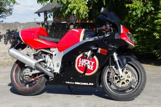 Suzuki GSXR 750 SRAD Lucky Strike