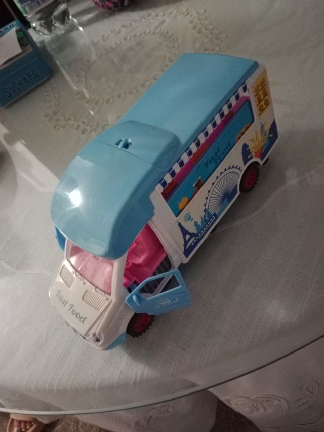 Caravana comida rápida juguete