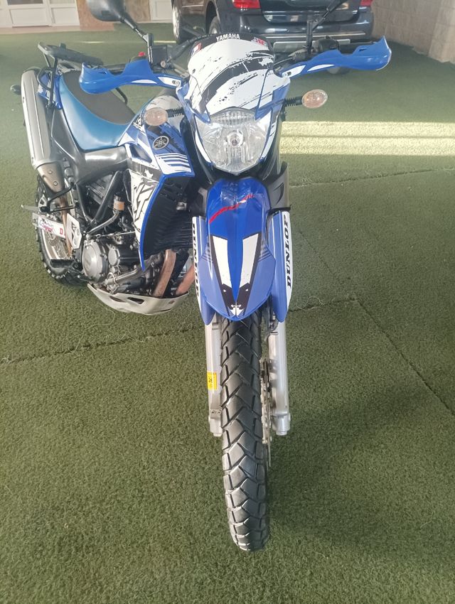 Yamaha XT 660R azul - Moto
