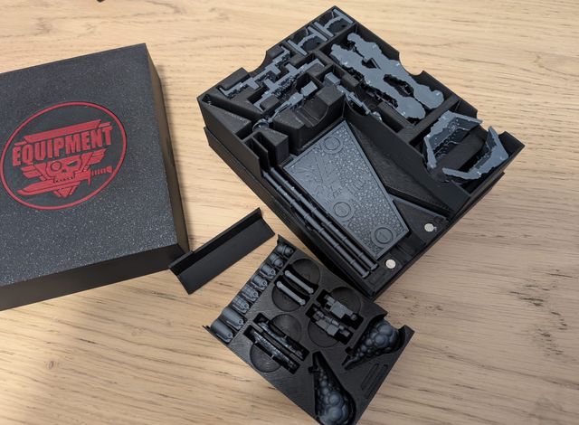 Caja Kill Team para guardar tokens y equipo