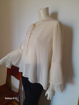 Blusa Uterqüe beige - De seda