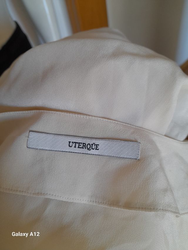 Blusa Uterqüe beige - De seda