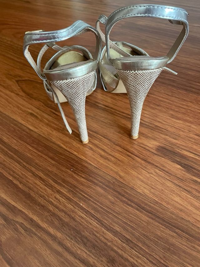 Sandalias Lola&Blu Couture Doradas - 38