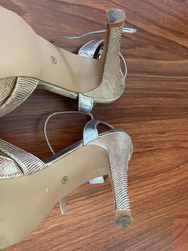 Sandalias Lola&Blu Couture Doradas - 38