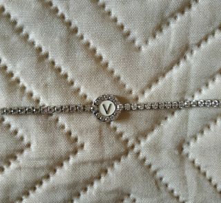 Bracciale lettera V argento