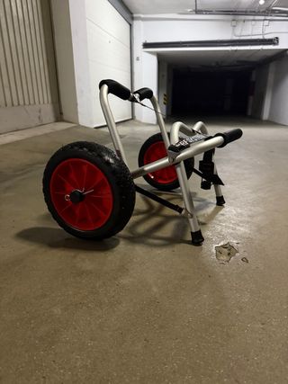 Kayak + Carro Transporte+ 3 chalecos y sus remos