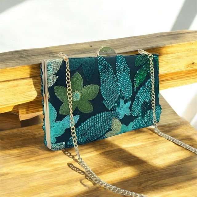 Bolso fiesta-bordado verde