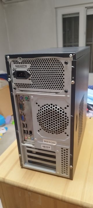 Torre PC Nox negra