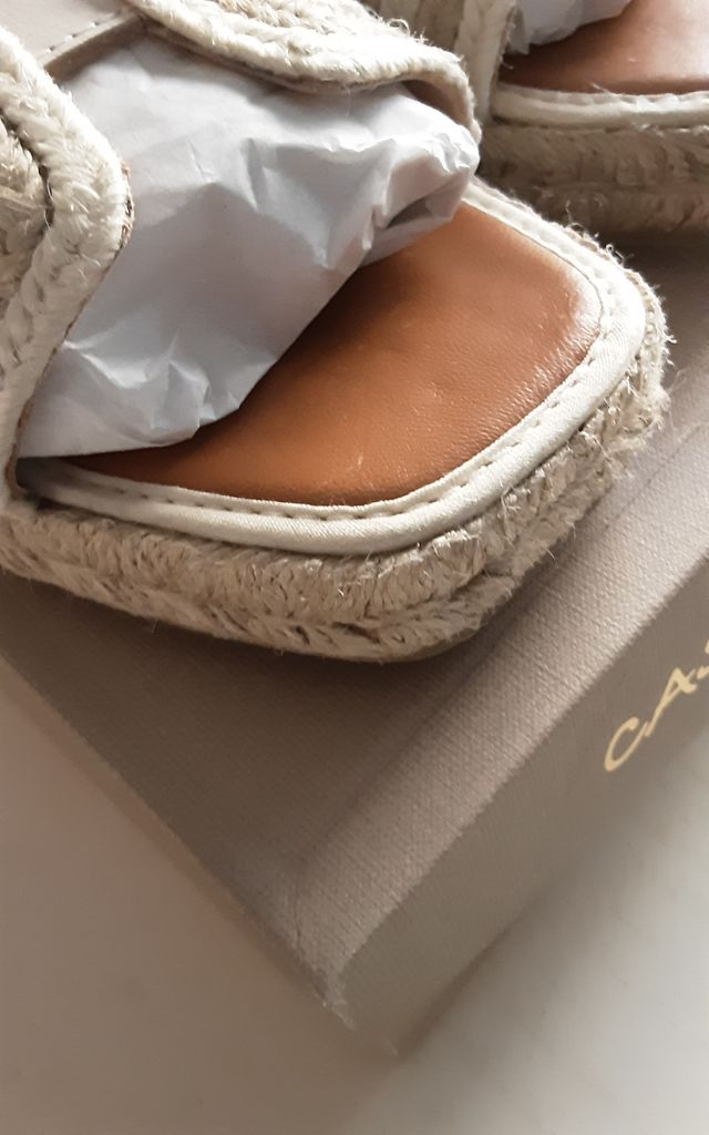 Sandali nuovi Casteller beige n.41