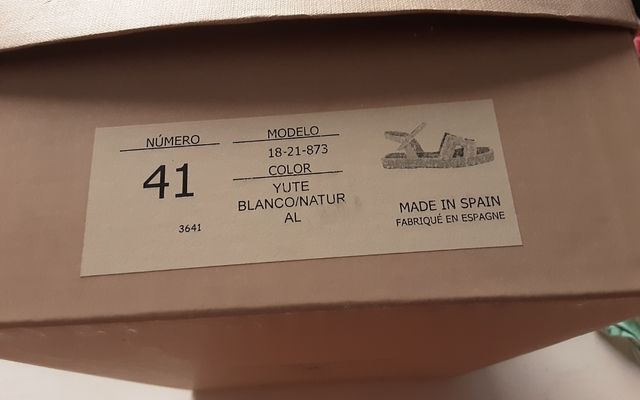 Sandali nuovi Casteller beige n.41