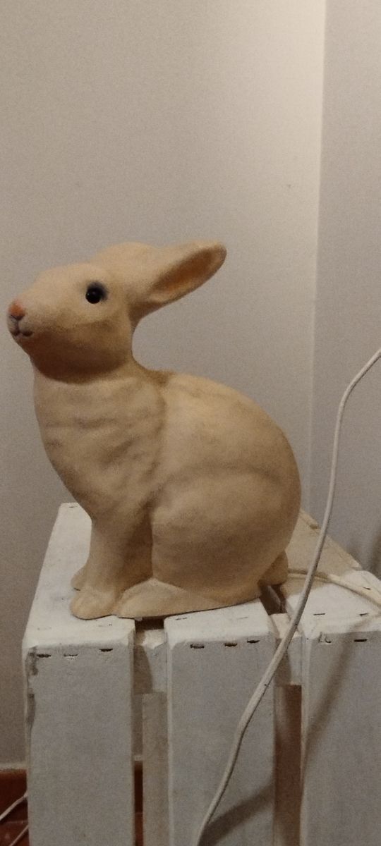 Lámpara conejo marca Heico alemana postmoderna