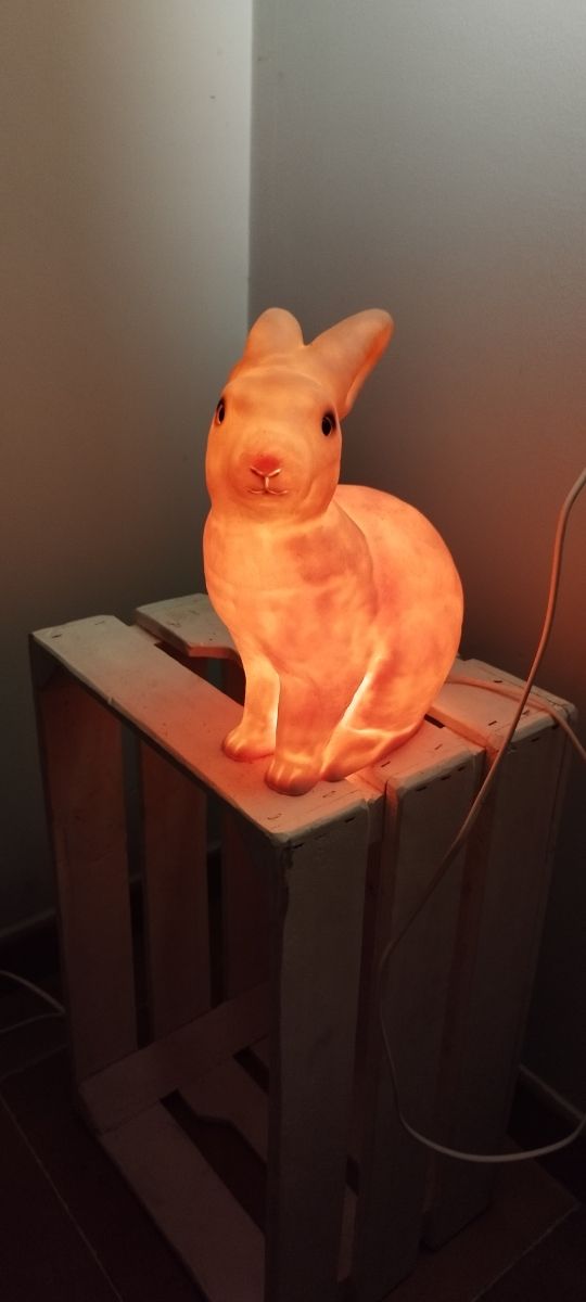 Lámpara conejo marca Heico alemana postmoderna