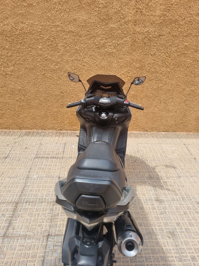 Yamaha TMAX 530 - Moto Scooter