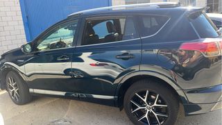 Toyota RAV4 2017