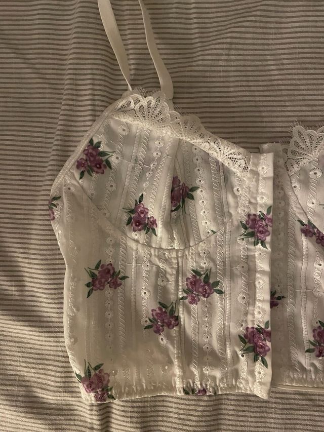 Corset blanco con flores
