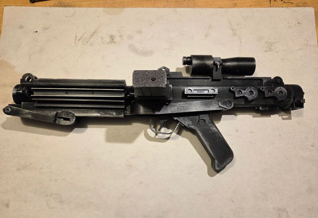 Star Wars - Blaster E-11 - Stormtrooper