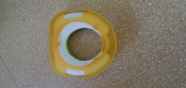 Asiento infantil inodoro - verde y amarillo