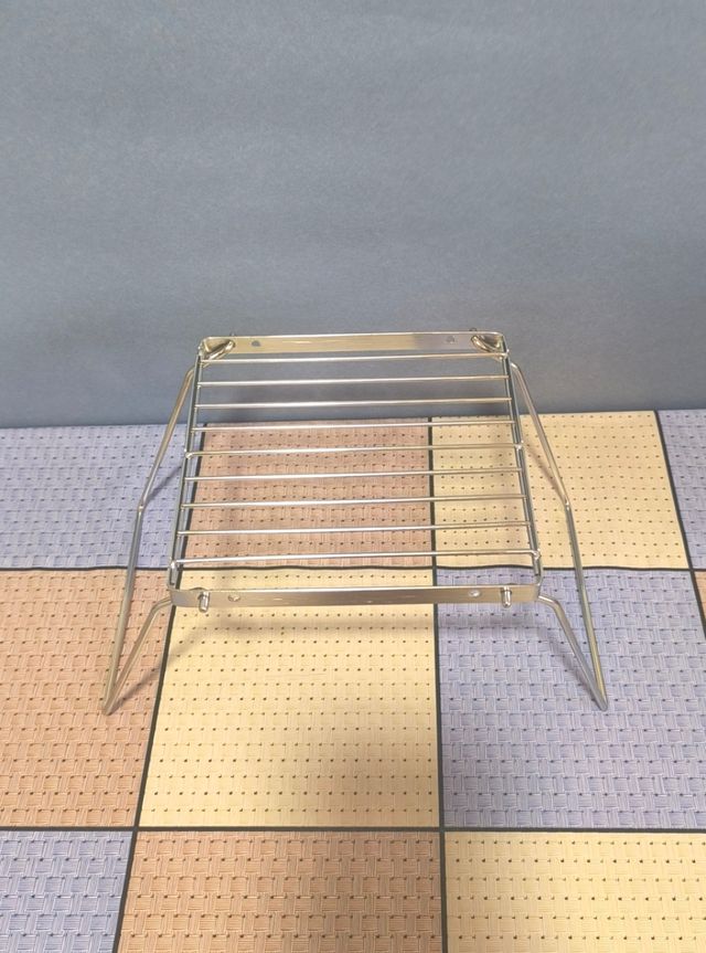 Grill pieghevole in metallo