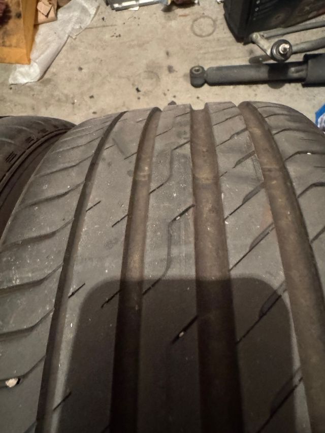 2 Neumáticos Nexen 225-45R17 94Y