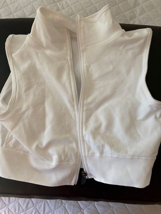Top blanco cremallera