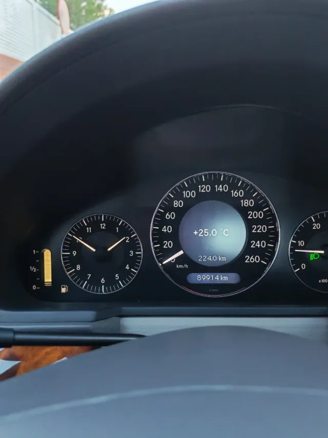 Mercedes-Benz Clase E 2005