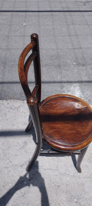 Silla madera antigua