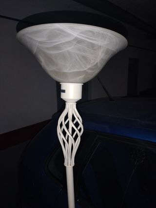 2 Lámparas de mesa blancas