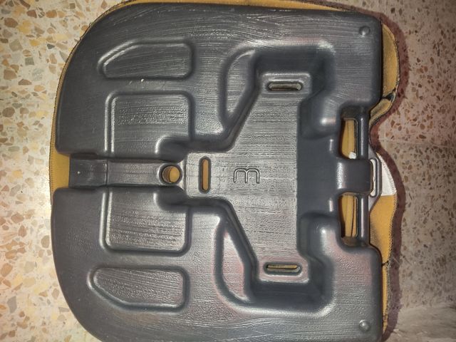 Alzador Nania niño coche