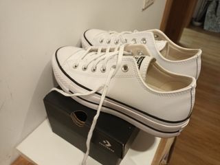 Converse blancas plataforma 37.5