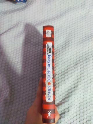 Diario de Greg 1 - Un pringao total