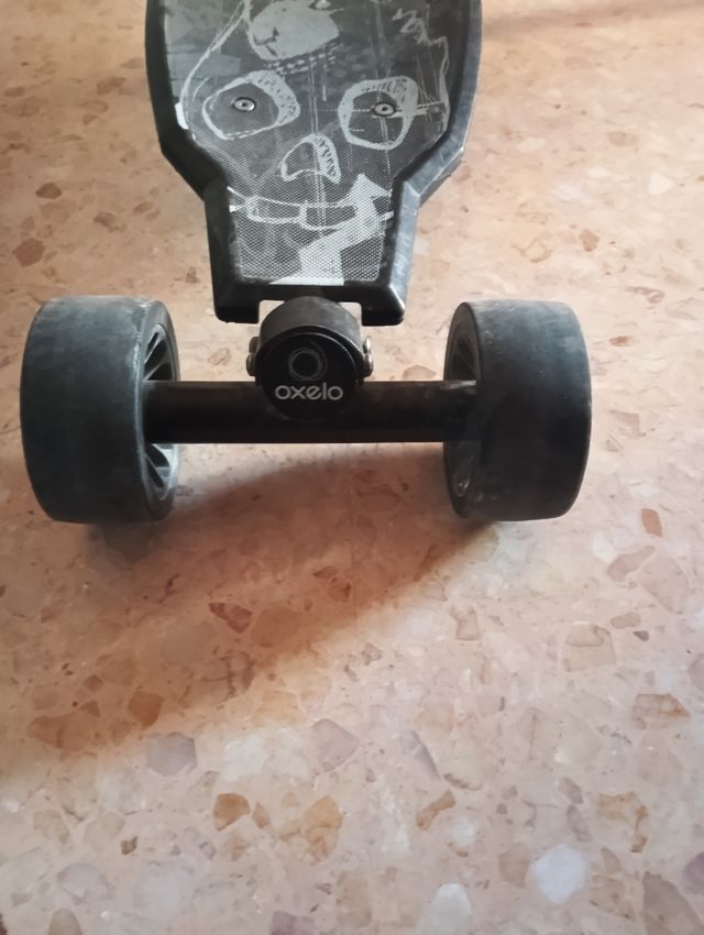 Patín 4 ruedas articulado