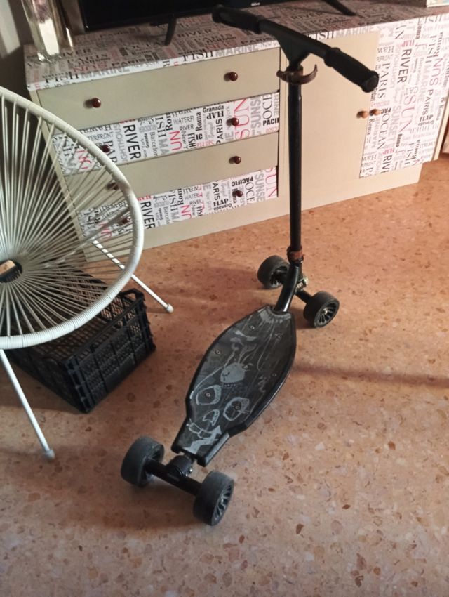 Patín 4 ruedas articulado