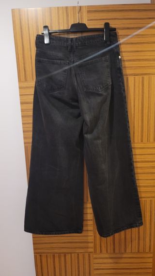 Vaqueros amplios Wide Leg negros H&M