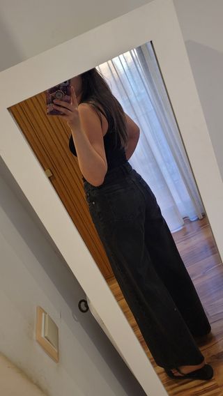 Vaqueros amplios Wide Leg negros H&M