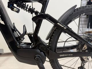 BH AtomX Carbon tope de gama