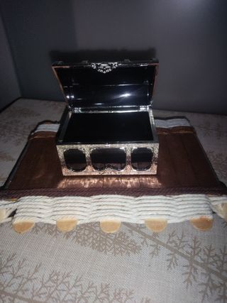 2 mini cassapanche decorative con base in legno per bambini