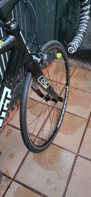 Bicicleta Scott CR1 carbono talla 54