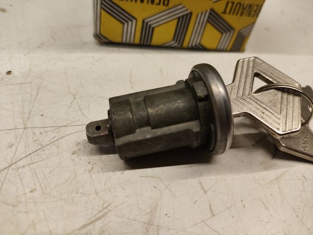 Bombin puerta Renault clásico