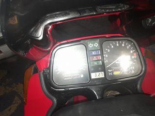 BMW K75 - Moto clásica roja