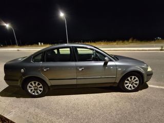 Volkswagen Passat 2003