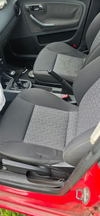 Seat Ibiza 2006 despiece!