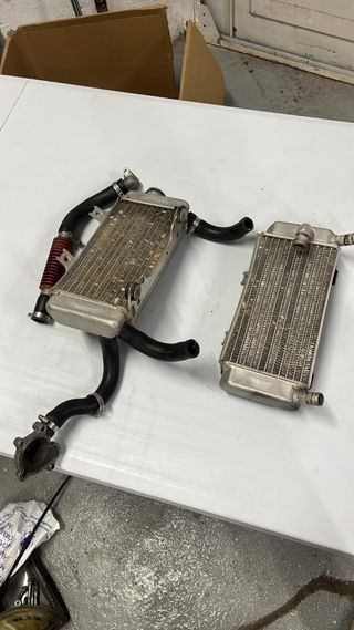 Radiadores CRF250R sistema anticongelante completo